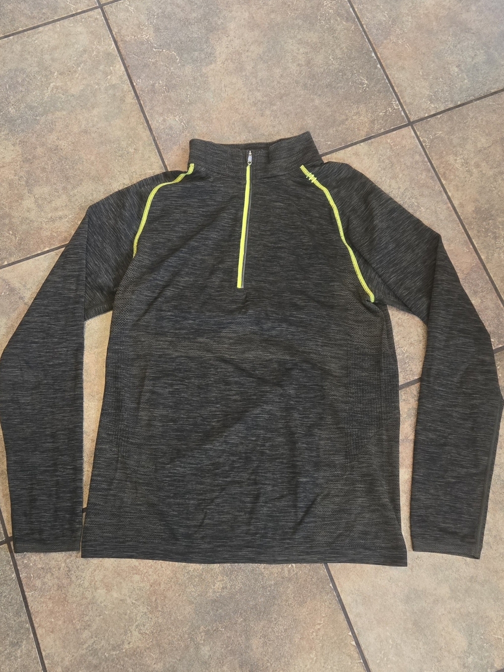 Lululemon Metal Vent Tech 1/2 Zip Pullover Heathered Black Men's Small